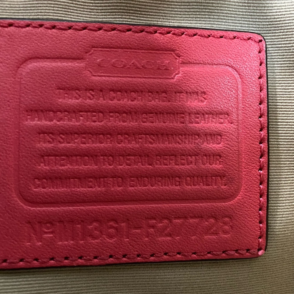 Coach leather purse, coral color. - Picture 6 of 7